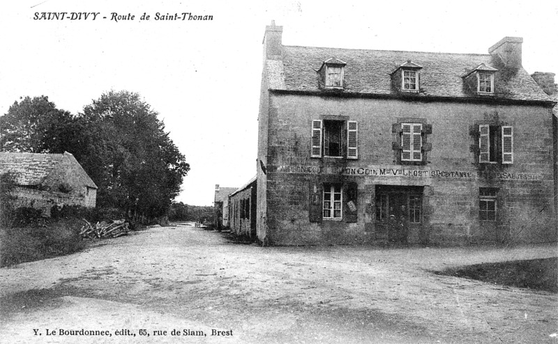 Ville de Saint-Divy (Bretagne).