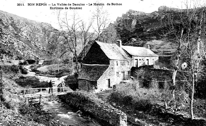 Saint-Gelven (Bretagne): moulin prs de l'abbaye Bon-Repos.