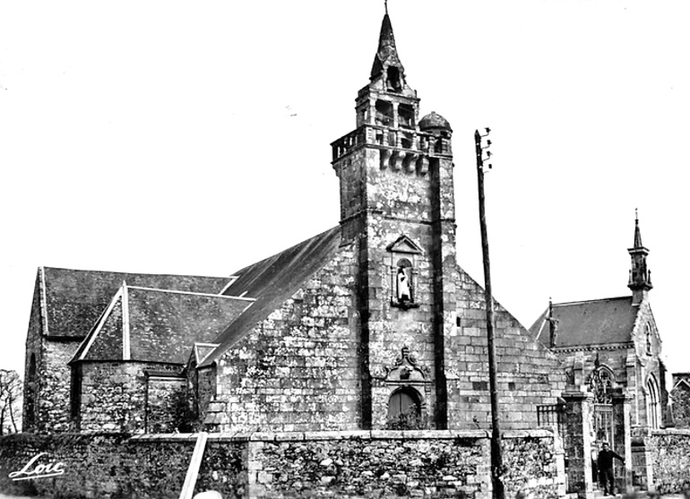 Eglise de Saint-Gilles-les-Bois (Bretagne).