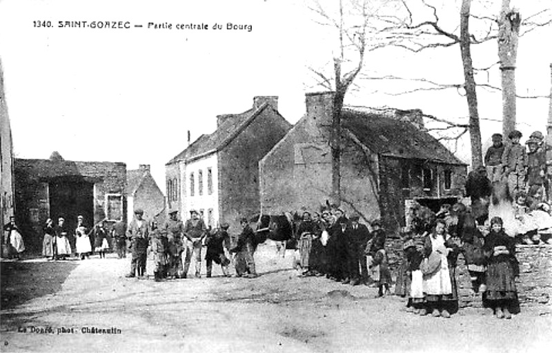 Ville de Saint-Goazec (Bretagne).