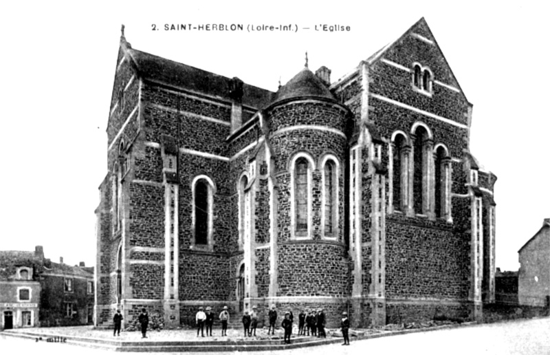 Eglise de Saint-Herblon (anciennement en Bretagne).
