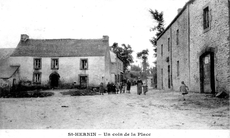 Ville de Saint-Hernin (Bretagne).