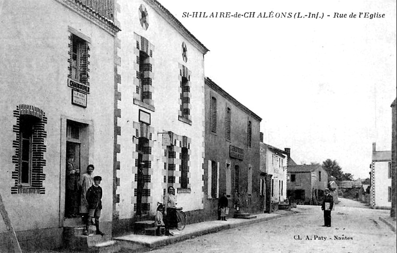 Ville de Saint-Hilaire-de-Chalons (anciennement en Bretagne).