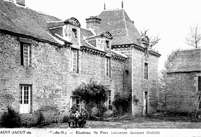 Ville de Saint-Jacut-de-la-Mer (Bretagne) : château du Parc.
