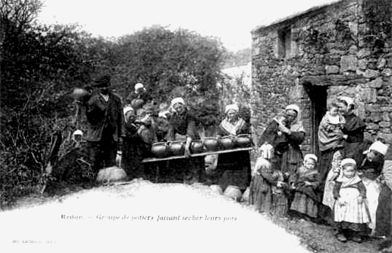 Ville de Saint-Jean-la-Poterie (Bretagne).