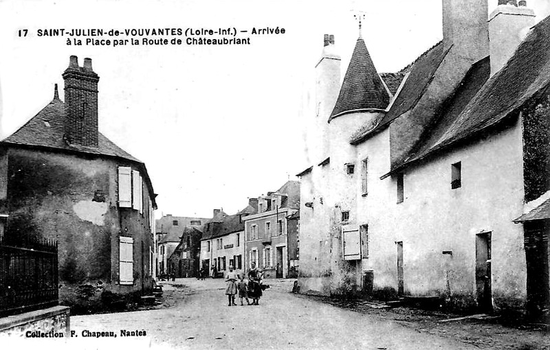 Ville de Saint-Julien-de-Vouvantes (anciennement en Bretagne).