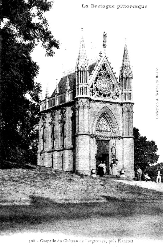 Ville de Saint-Lormel (Bretagne) : chapelle de Largentaye.