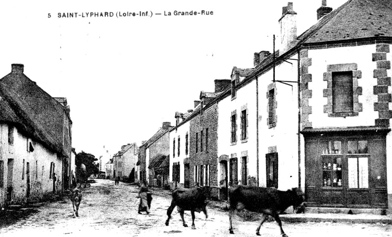 Ville de Saint-Lyphard (anciennement en Bretagne).