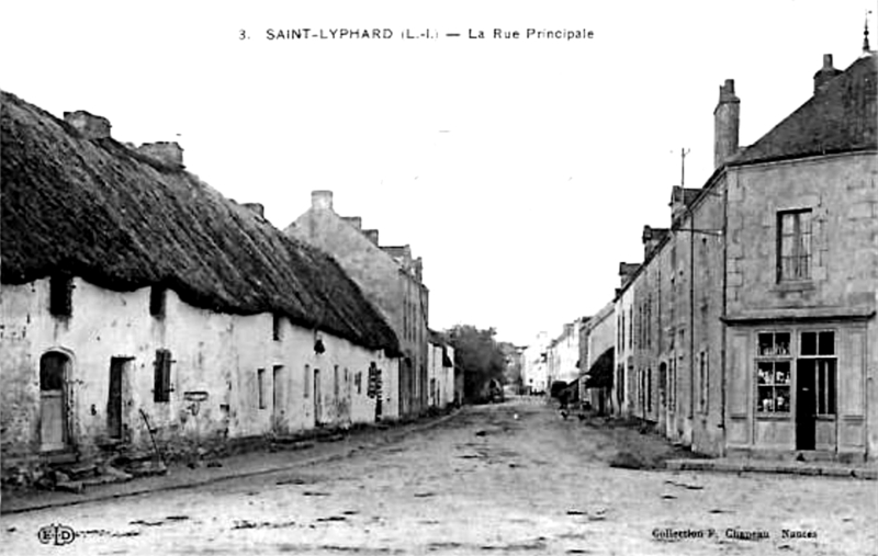 Ville de Saint-Lyphard (anciennement en Bretagne).