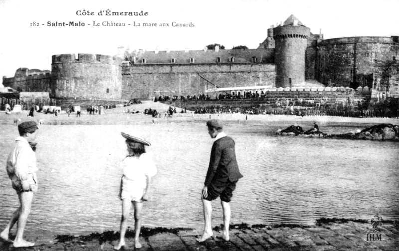 Ville de Saint-Malo (Bretagne) : le chteau.