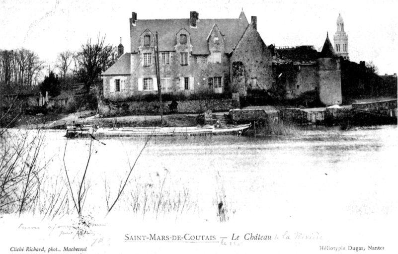 Le chteau de Saint-Mars-de-Coutais (Bretagne).