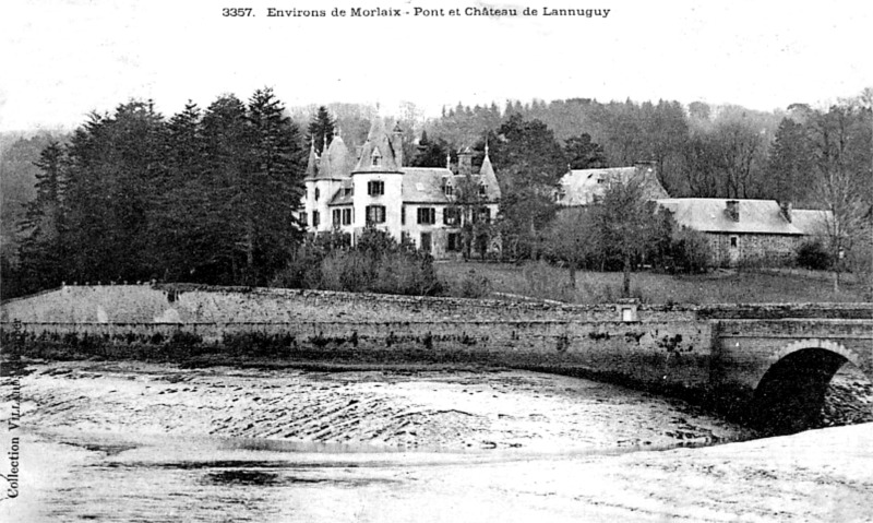 Le chteau de Lannuguy en Saint-Martin-des-Champs (Bretagne).