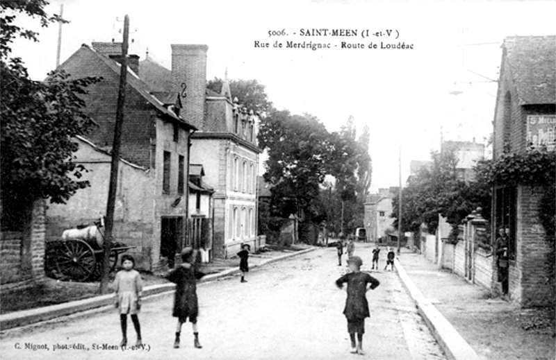 Ville de Saint-Men-le-Grand (Bretagne).