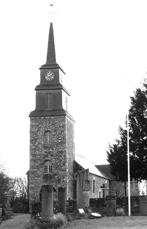 Ville de Saint-Mloir-des-Bois (Bretagne) : l'glise.