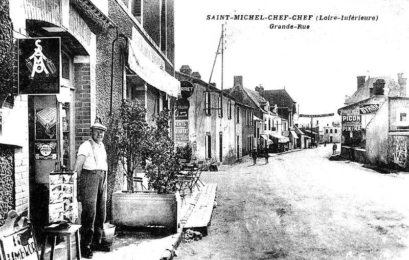 Ville de Saint-Michel-Chef-Chef (anciennement en Bretagne).