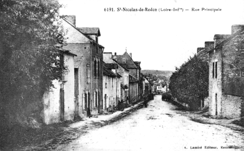 Ville de Saint-Nicolas-de-Redon (anciennement en Bretagne).