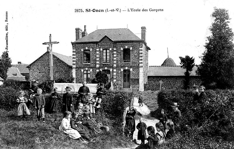 Ecole de Saint-Onen-la-Chapelle (Bretagne).