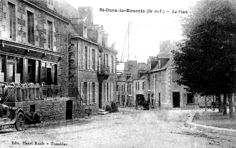 Ville de Saint-Ouen-la-Rouërie (Bretagne).