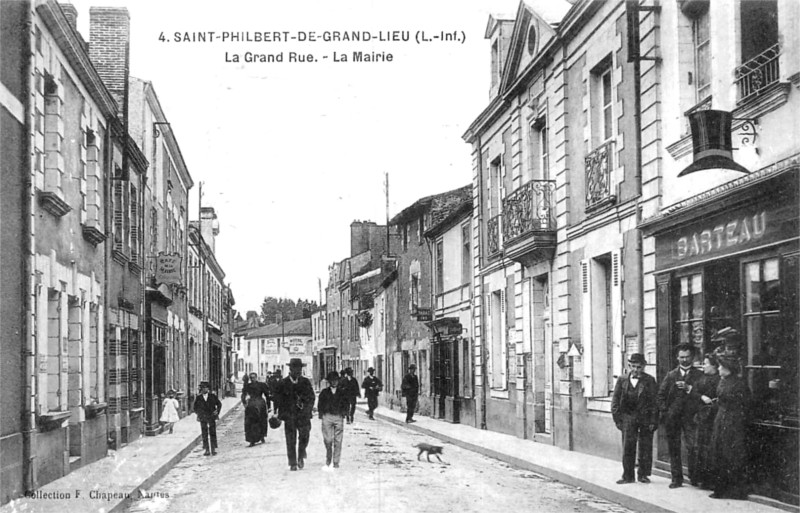 Ville de Saint-Philbert-de-Grand-Lieu (Bretagne).