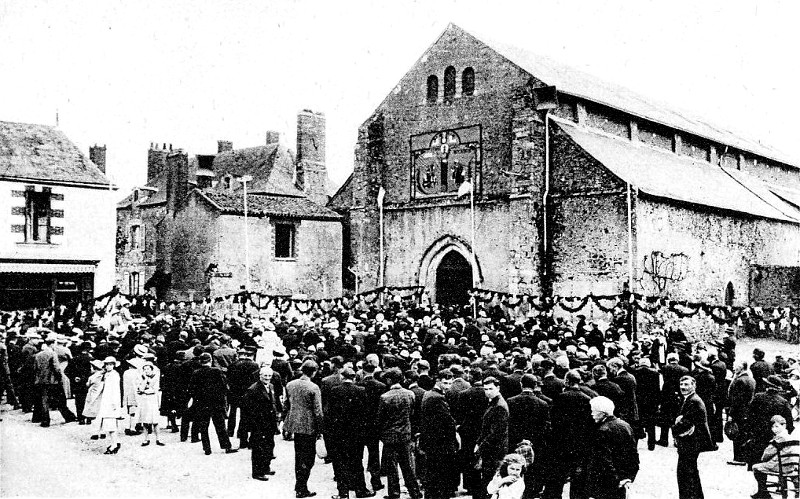 Ancienne glise de Saint-Philbert-de-Grand-Lieu (Bretagne).