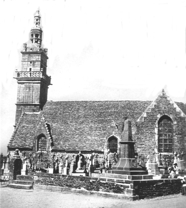 Eglise de Saint-Sauveur (Bretagne).