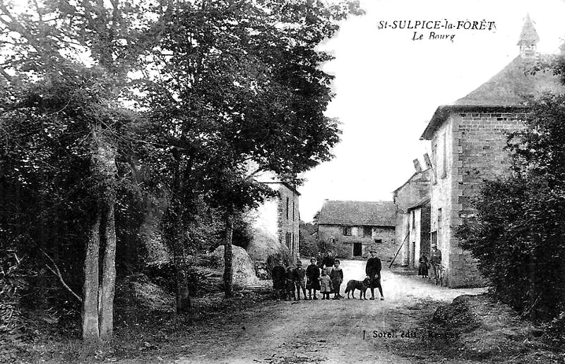 Ville de Saint-Sulpice-la-Forêt (Bretagne).