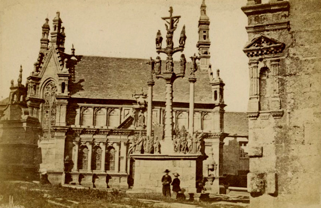 Ossuaire et calvaire de Saint-Thgonnec (Bretagne).