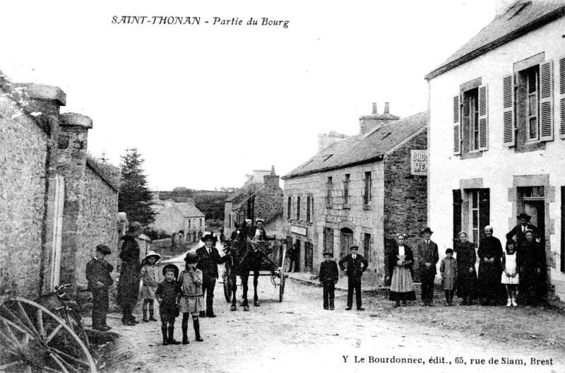 Ville de Saint-Thonan (Bretagne).