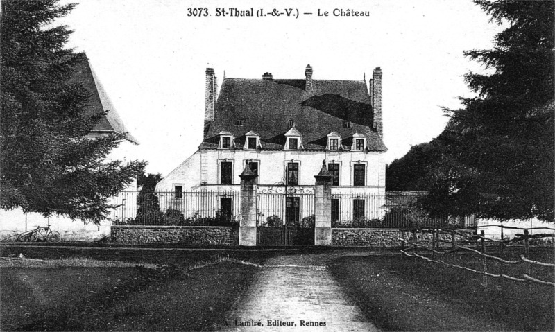 Château de Saint-Thual (Bretagne).