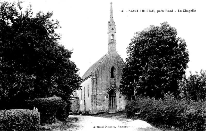 Chapelle Saint-Mathias à Saint-Thuriau (Bretagne).
