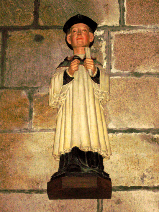 Saint-Brieuc (Bretagne) : cathédrale Saint-Etienne (statue de saint Yves)