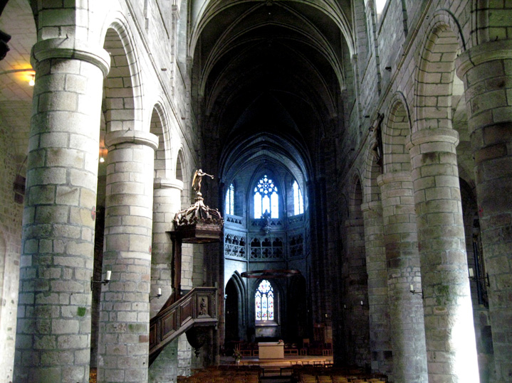 Saint-Brieuc (Bretagne) : cathdrale Saint-Etienne