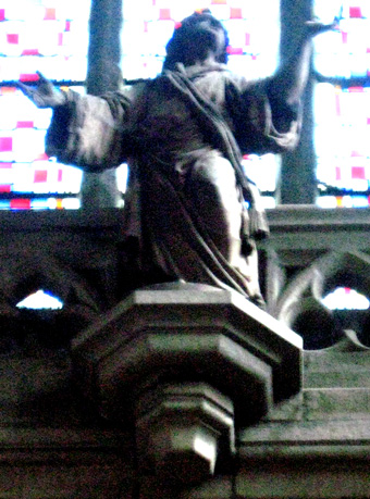 Saint-Brieuc (Bretagne) : cathédrale Saint-Etienne (statue de saint Etienne)