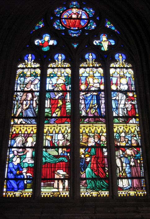 Saint-Brieuc (Bretagne) : cathédrale Saint-Etienne (chapelle de la Vierge, vitrail du XIXème siècle)