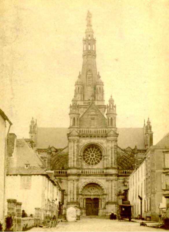 Basilique de Sainte-Anne d'Auray (Bretagne).