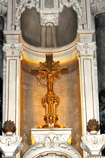 Basilique de Sainte-Anne-d'Auray : autel du Saint-Sacrement