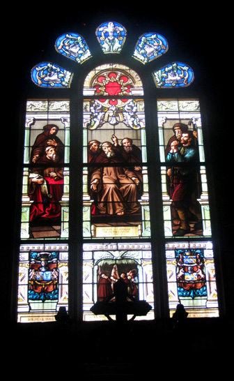 Vitrail de la basilique de Sainte-Anne-d'Auray