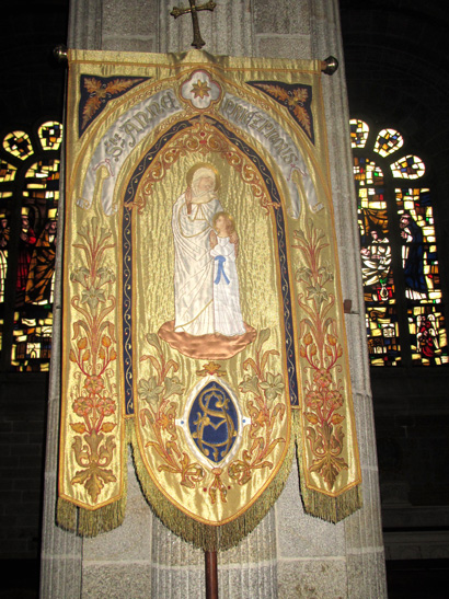 Bannire de la basilique Sainte-Anne-d'Auray