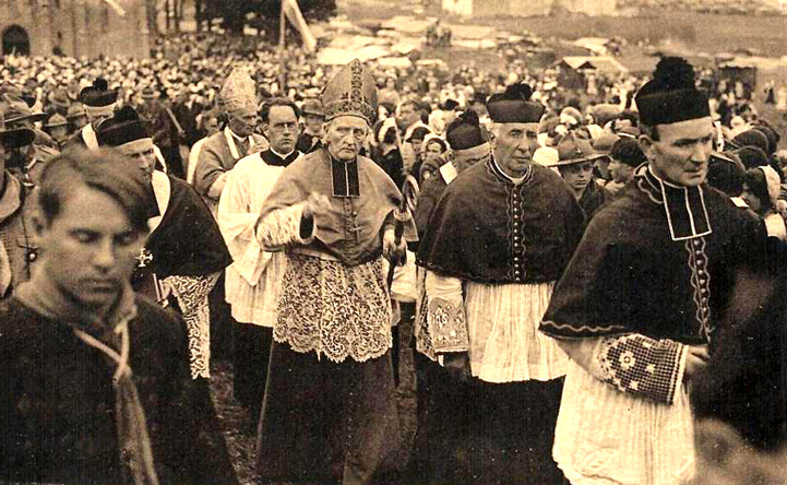 Procession de Sainte-Anne-la-Palud