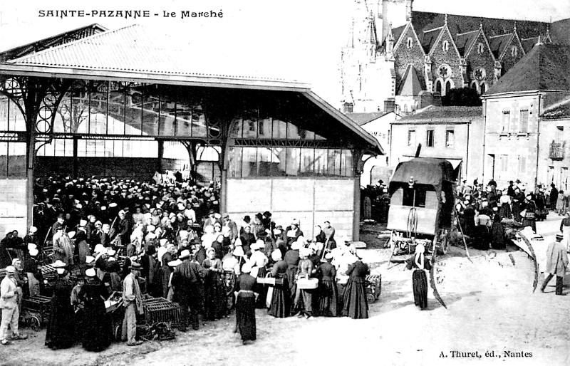 Les halles de Sainte-Pazanne (Bretagne).