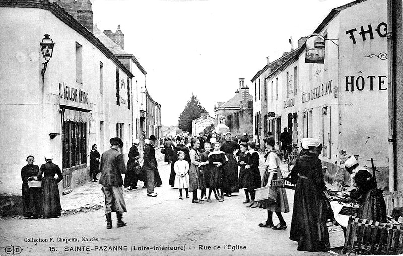 Ville de Sainte-Pazanne (Bretagne).