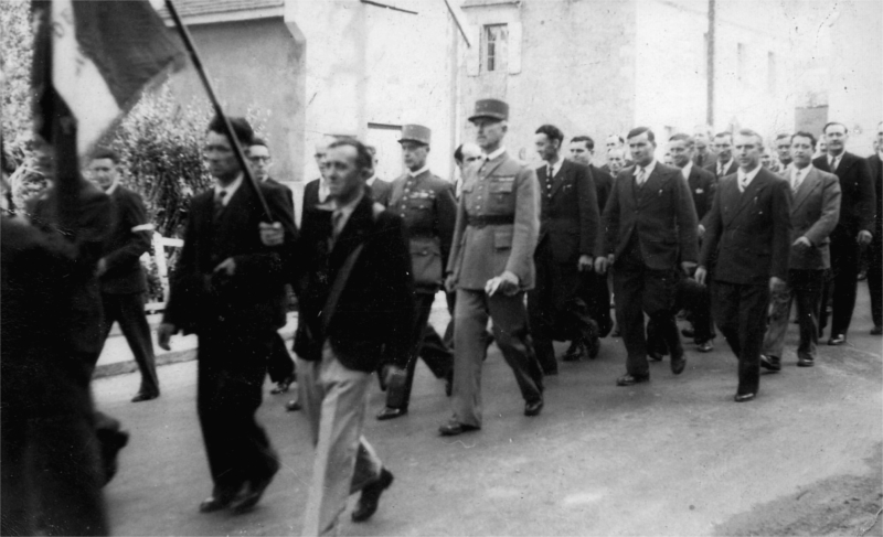 Visite du Gnral De Gaulle  Saint-Michel-en-Grve en Septembre 1960 (Bretagne).