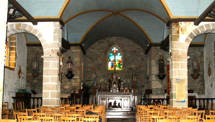 Eglise de Saint-Quay-Perros (Bretagne)