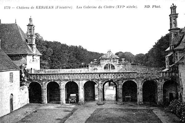 Saint-Vougay (Bretagne) : chteau de Kerjean.