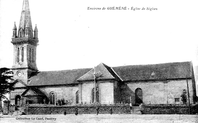 L'église de Séglien (Bretagne).
