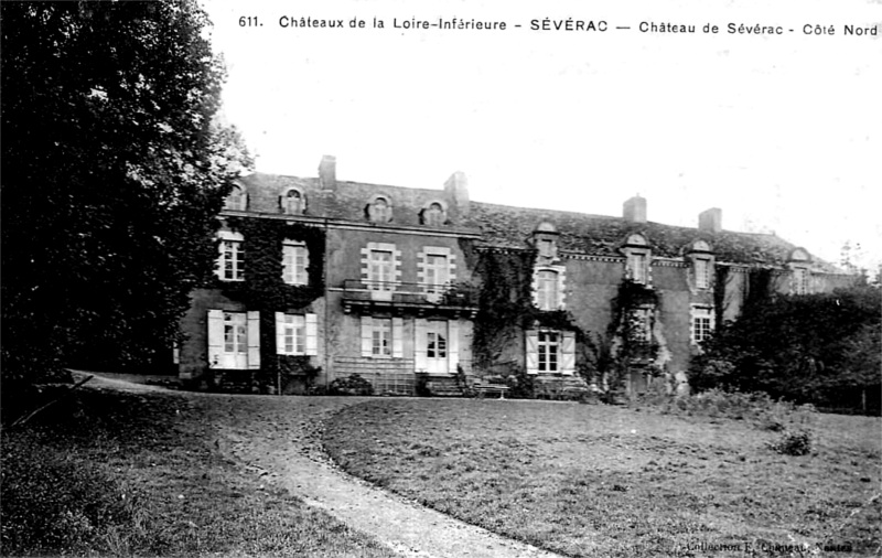 Château de la Cour à Sévérac (anciennement en Bretagne).