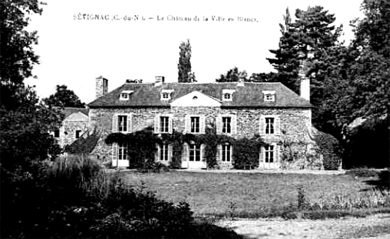 Ville de Sévignac (Bretagne) : manoir de Ville-es-Blanc.