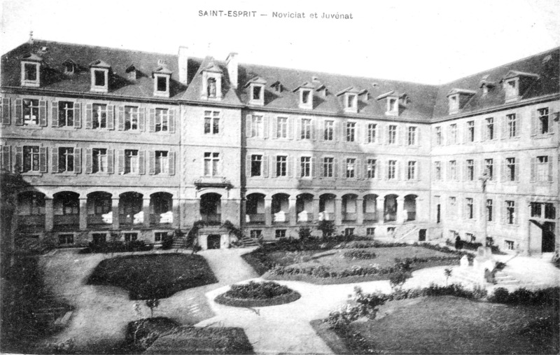 Maison mre des Filles du Saint-Esprit  Saint-Brieuc ou Plrin (Bretagne).