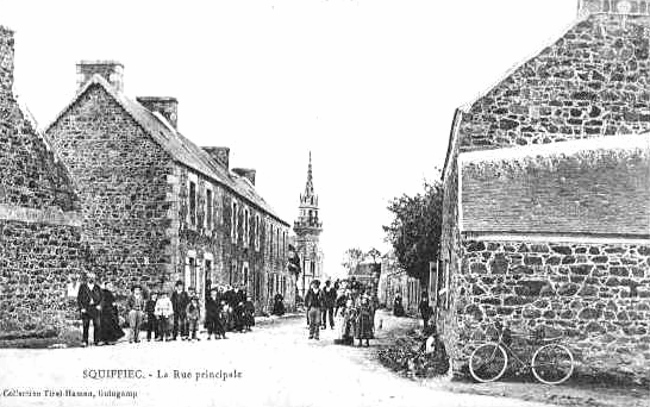 Ville de Squiffiec (Bretagne).