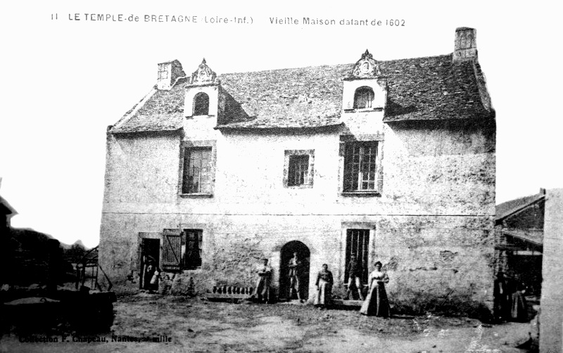 Vieille maison de Temple-de-Bretagne.